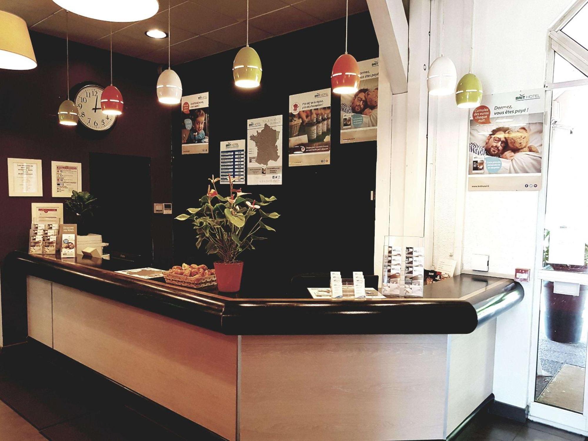 Brit Hotel Lyon Nord Дардилли Экстерьер фото