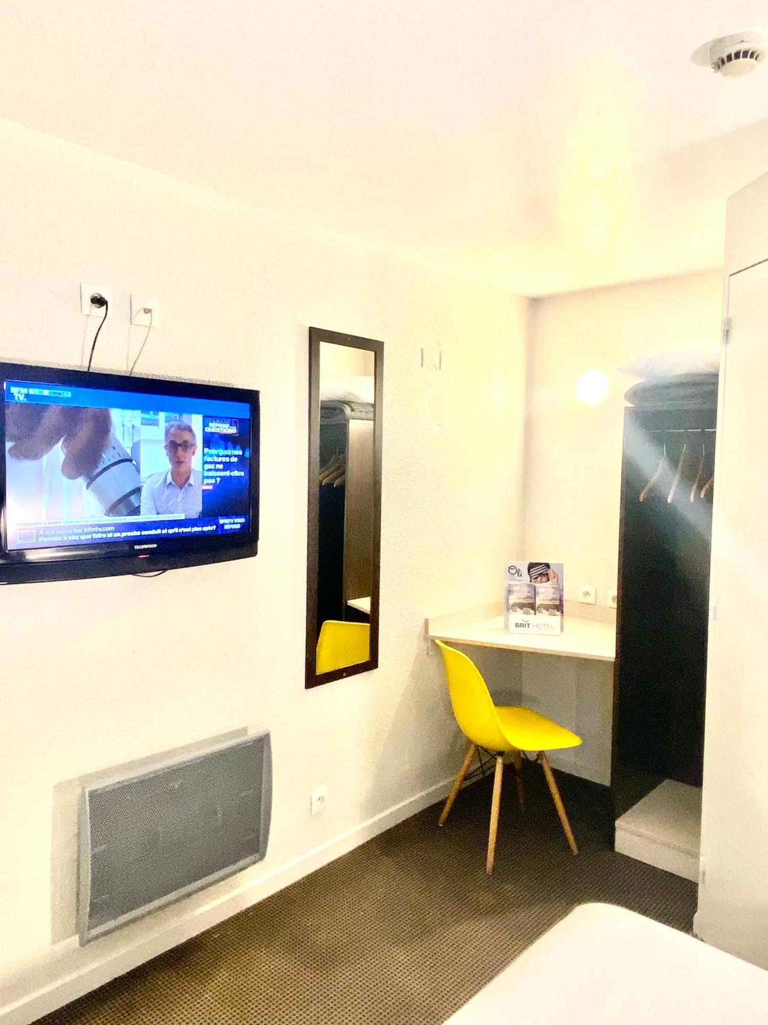 Brit Hotel Lyon Nord Дардилли Экстерьер фото