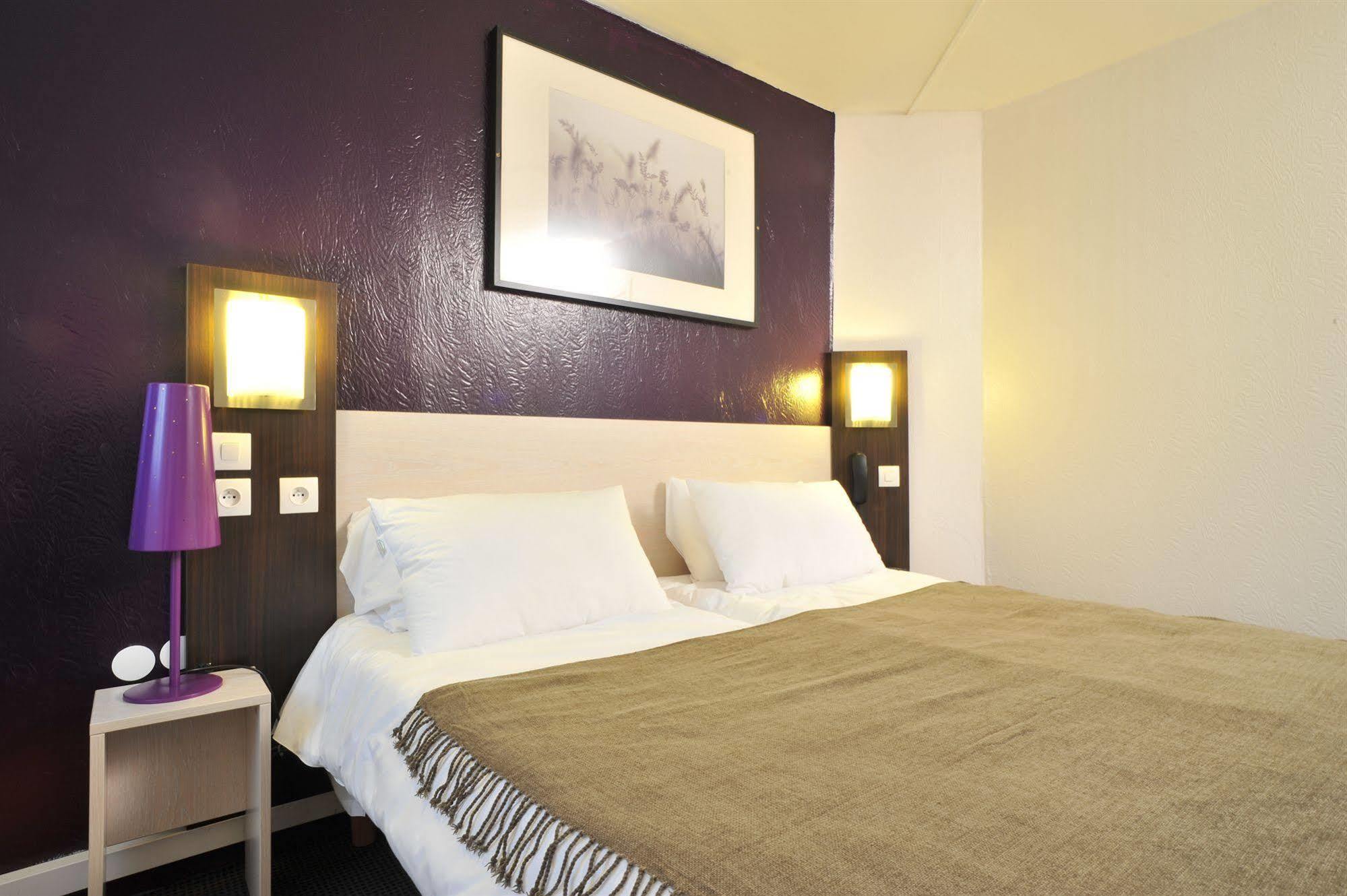 Brit Hotel Lyon Nord Дардилли Экстерьер фото